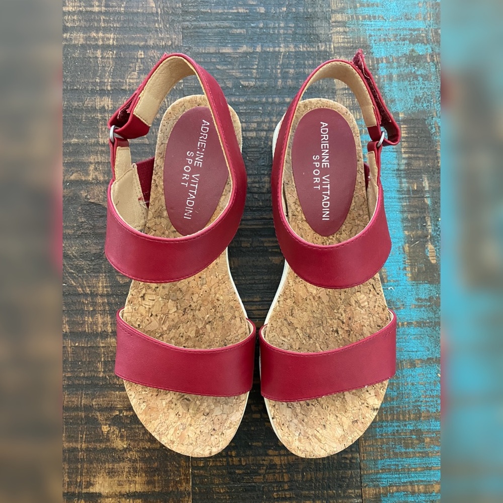 Adrienne Vittadini Doug Platform Sandals Size 6.5 Worn Only Once